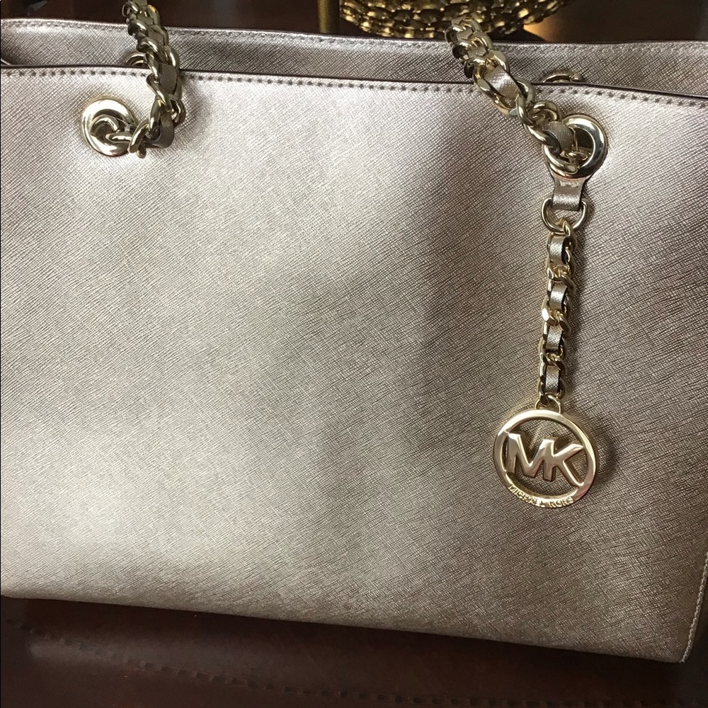 MK Tote and wallet